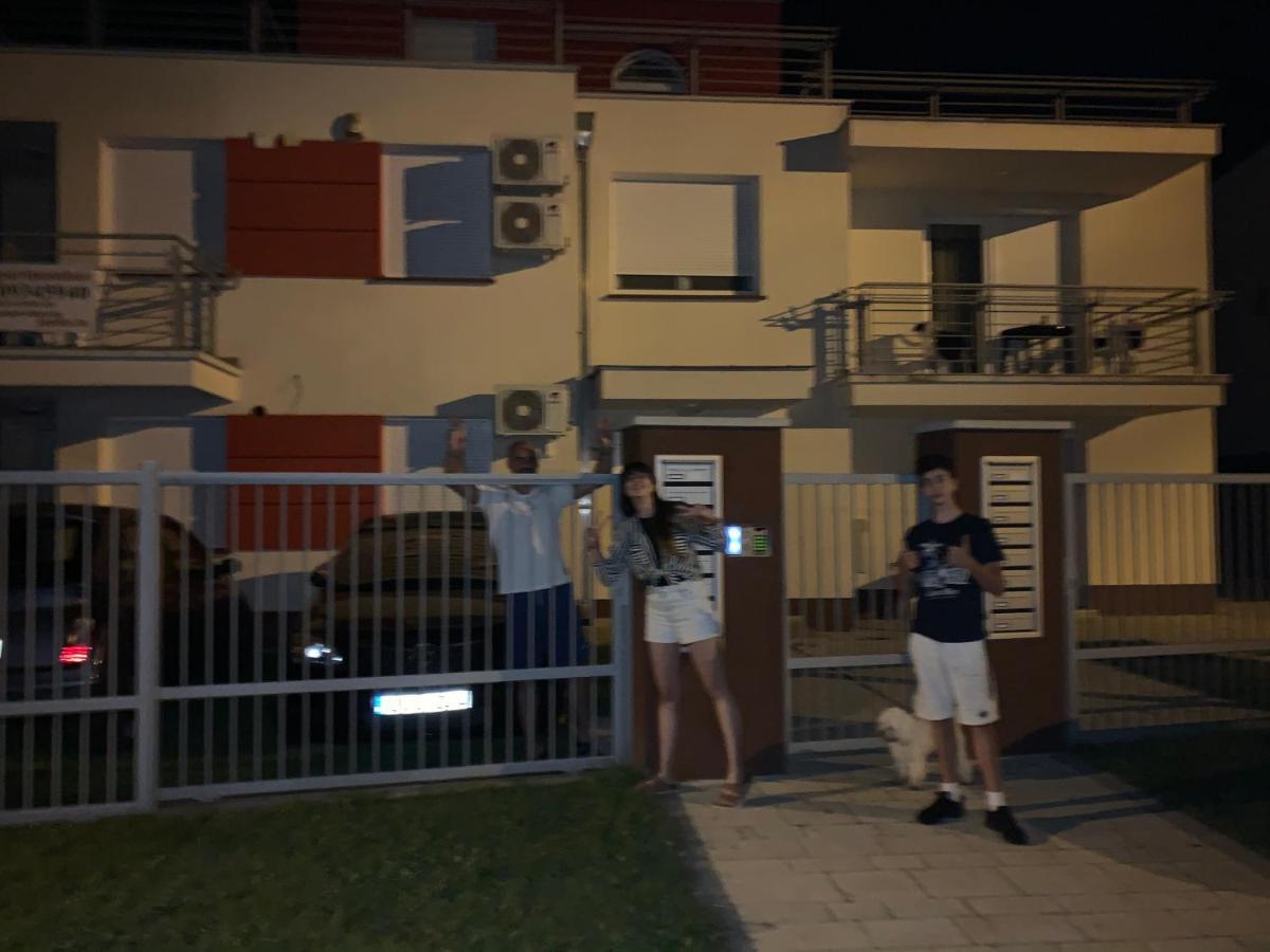 Veritas Apartment Zamárdi Kültér fotó